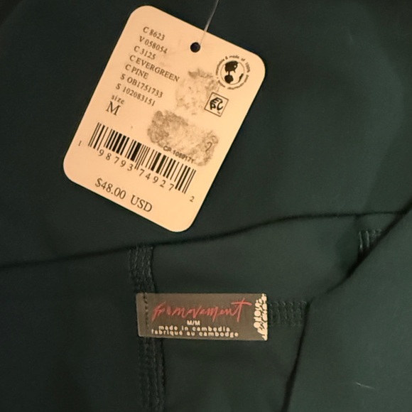 FP Movement by Free People Dark Green Legging Shorts - Picture 3 of 3